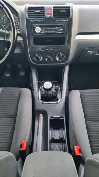 Volkswagen Golf 5 1.9TDI