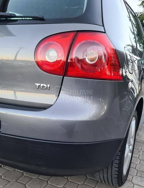 Volkswagen Golf 5 1.9TDI