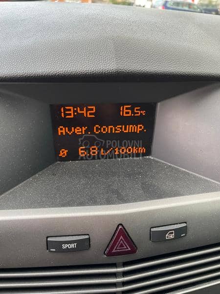 Opel Astra H GTC 1.9 CDTI COSMO