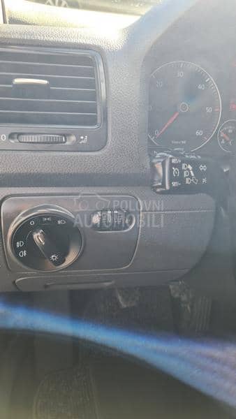 Volkswagen Golf 5 1.9TDI  BLUEMOTION