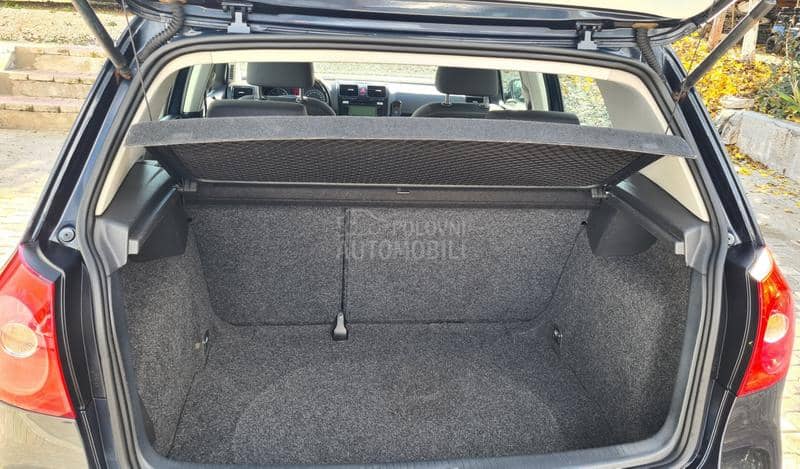 Volkswagen Golf 5 1.9TDI  BLUEMOTION