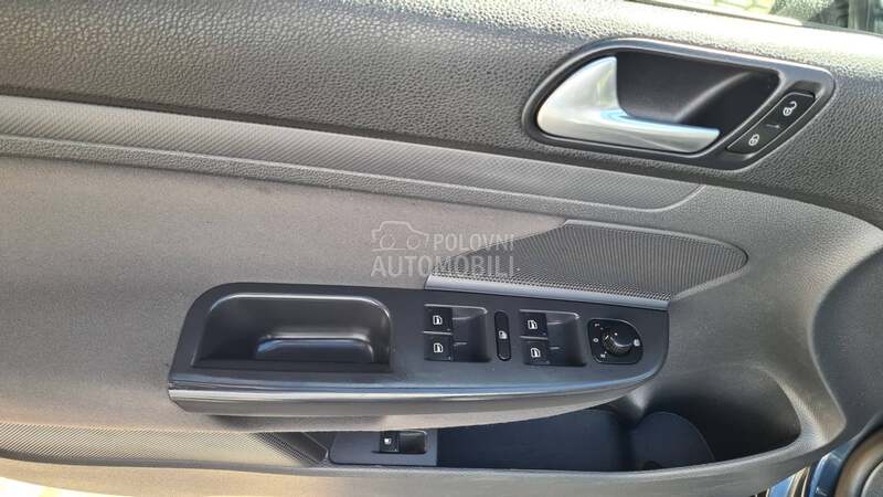 Volkswagen Golf 5 1.9TDI  BLUEMOTION