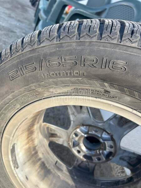 Ostalo 215/65 R16 Zimska