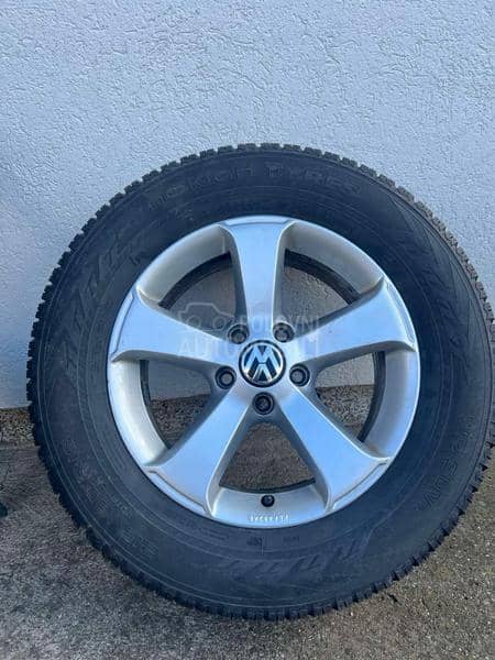 Ostalo 215/65 R16 Zimska