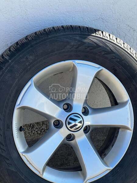 Ostalo 215/65 R16 Zimska