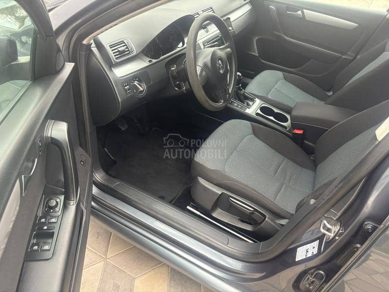 Volkswagen Passat B7 1.6 tdi /T O P/