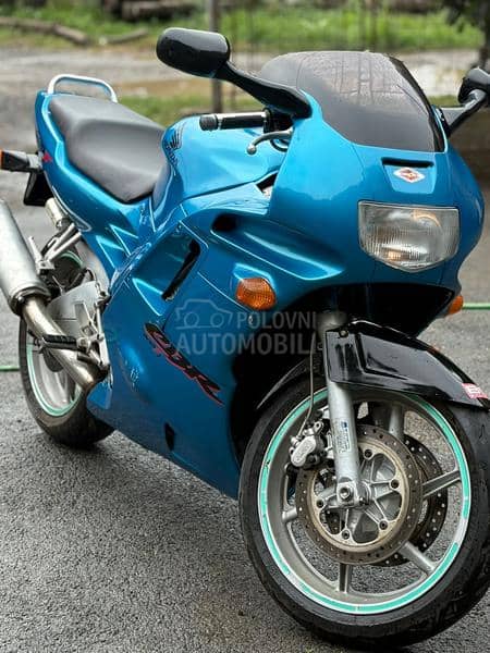 Honda CBR