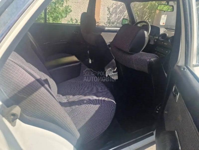 Mercedes Benz W123 2.0d