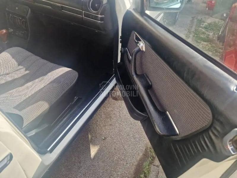 Mercedes Benz W123 2.0d