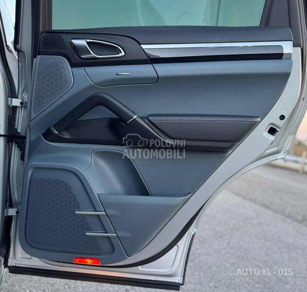 Porsche Cayenne 3.0D // N.O.V