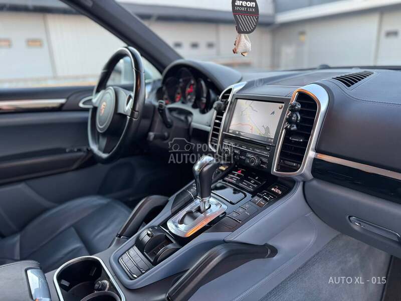 Porsche Cayenne 3.0D // N.O.V