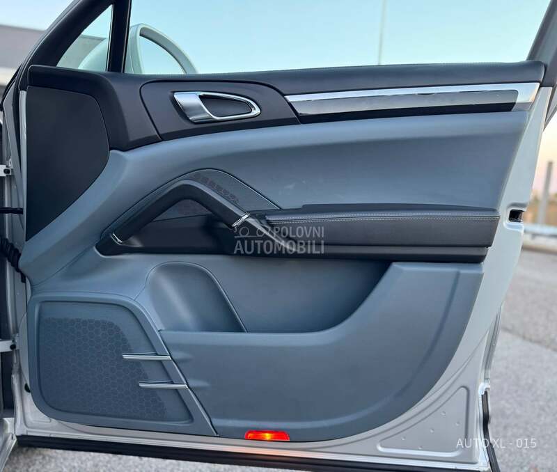 Porsche Cayenne 3.0D // N.O.V