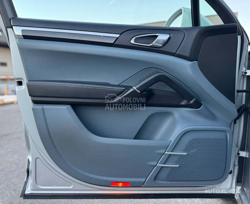 Porsche Cayenne 3.0D // N.O.V
