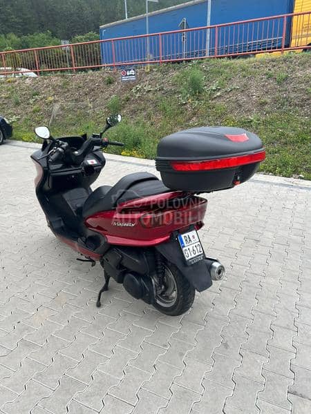 Yamaha Majesty