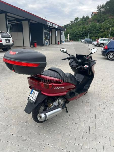 Yamaha Majesty