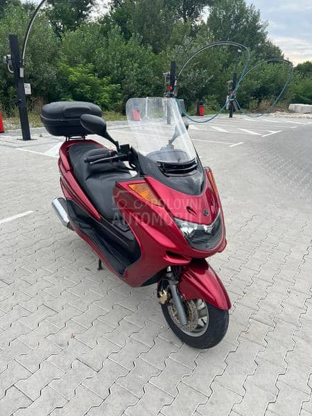 Yamaha Majesty