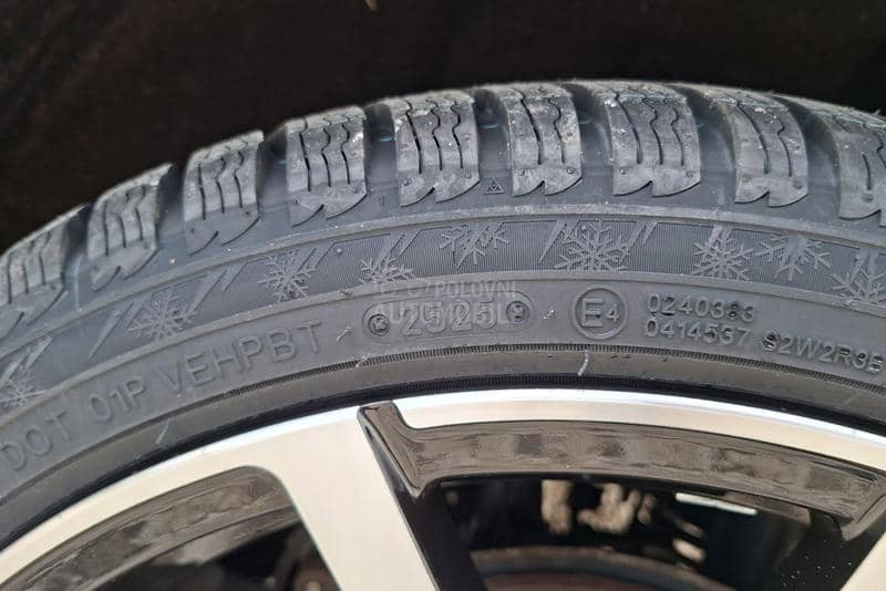 Volkswagen Golf 8 2.0TDi/DSG/ACC