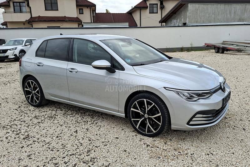 Volkswagen Golf 8 2.0TDi/DSG/ACC