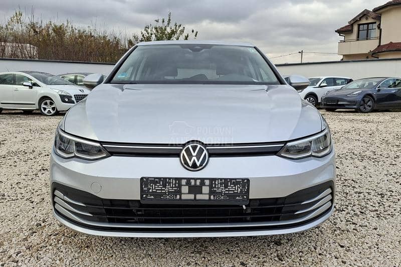 Volkswagen Golf 8 2.0TDi/DSG/ACC