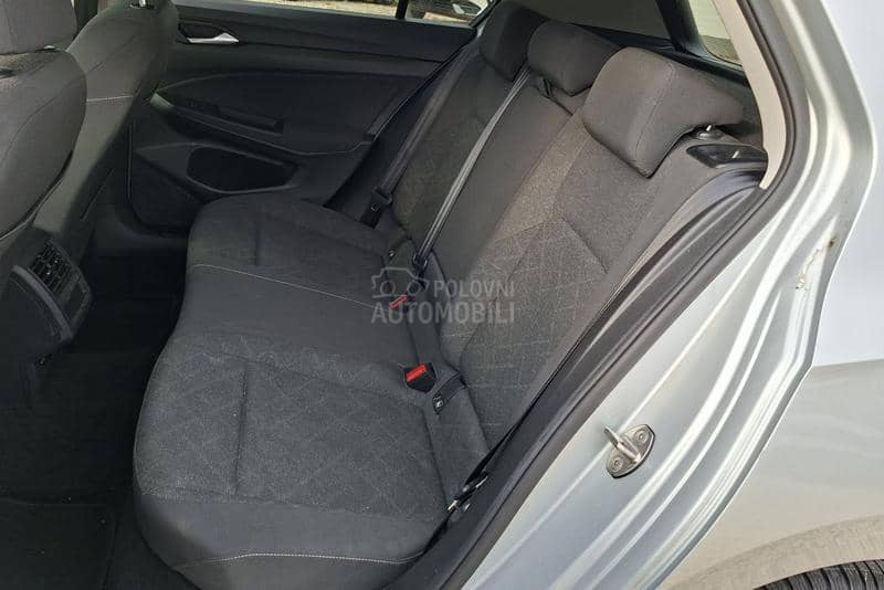 Volkswagen Golf 8 2.0TDi/DSG/ACC