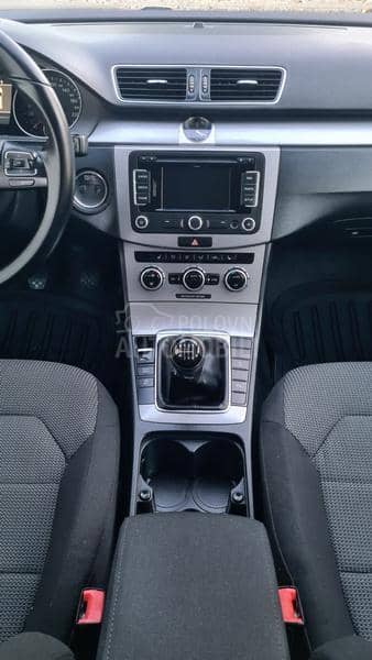 Volkswagen Passat B7 2.0TDI  BLUEMOTION