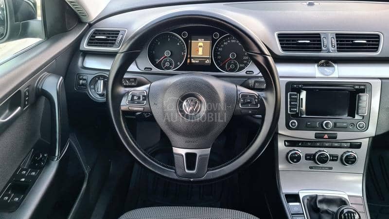 Volkswagen Passat B7 2.0TDI  BLUEMOTION
