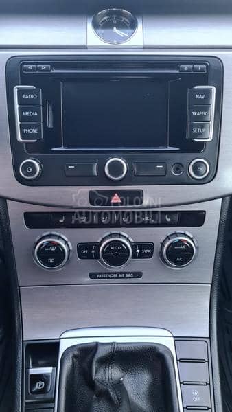 Volkswagen Passat B7 2.0TDI  BLUEMOTION