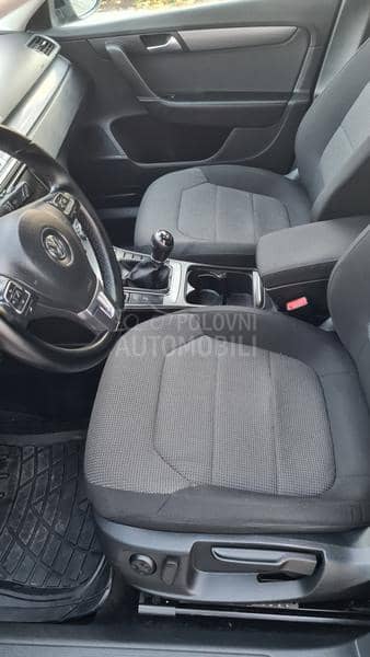 Volkswagen Passat B7 2.0TDI  BLUEMOTION