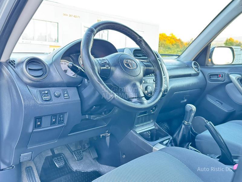 Toyota RAV 4 2.0 D-4D  T O P