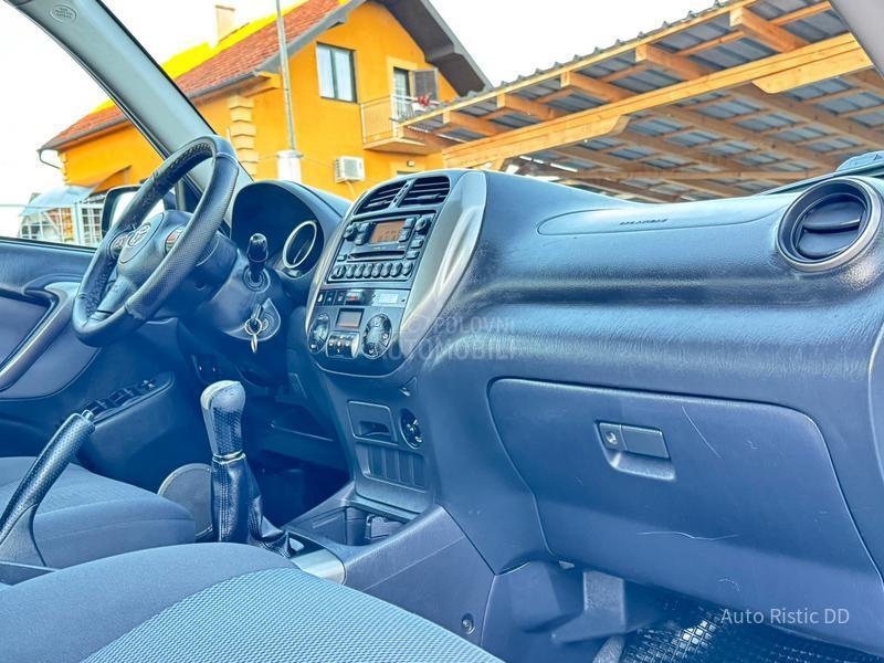 Toyota RAV 4 2.0 D-4D  T O P