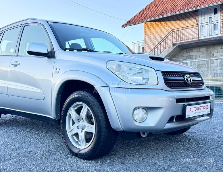 Toyota RAV 4 2.0 D-4D  T O P