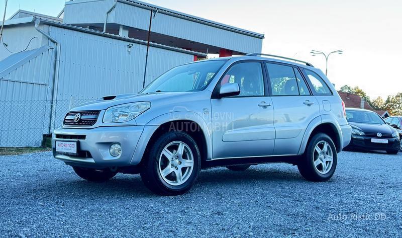 Toyota RAV 4 2.0 D-4D  T O P