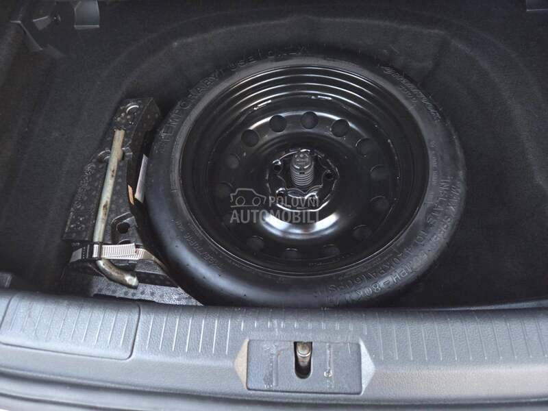 Volkswagen Golf 7 1.6TDi  BLUEMOTION