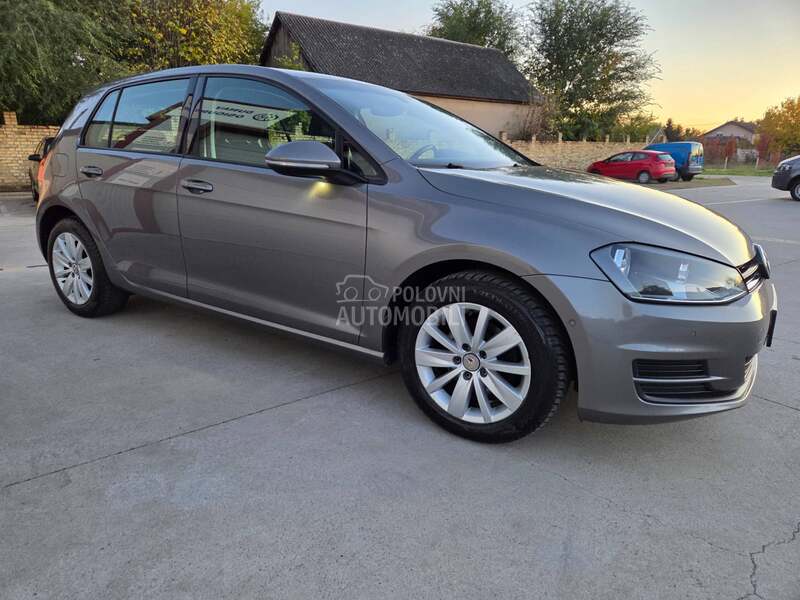 Volkswagen Golf 7 1.6TDi  BLUEMOTION