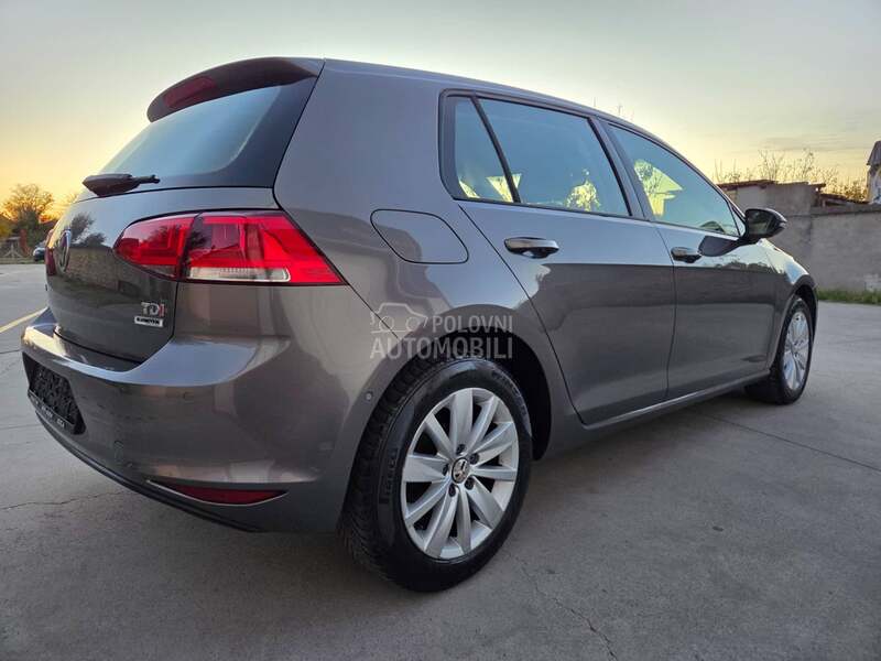 Volkswagen Golf 7 1.6TDi  BLUEMOTION