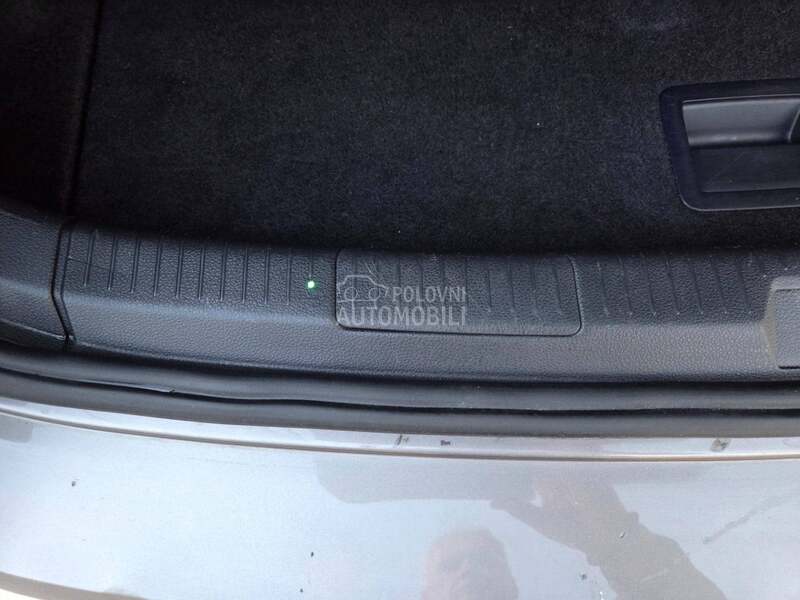 Volkswagen Golf 7 1.6TDi  BLUEMOTION