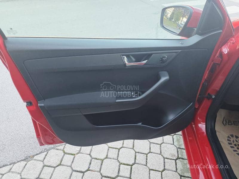 Škoda Fabia 1.0 TSI AMBITION