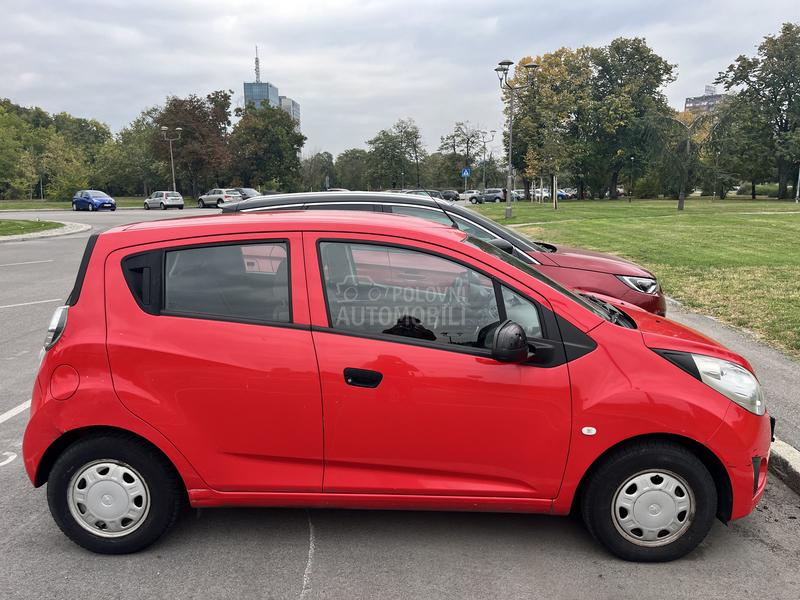 Chevrolet Spark 