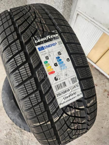 Goodyear 255/55 R19 Sve sezone