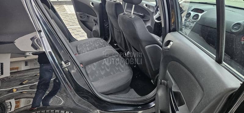 Opel Corsa D 1.2 ben zin