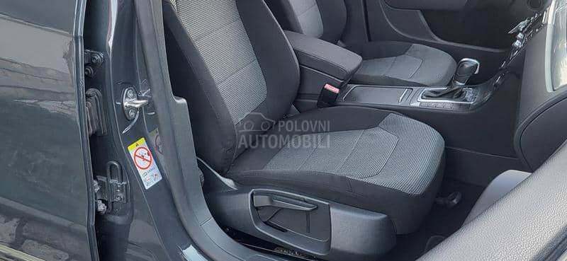 Volkswagen Passat B7 2.0 TDI  PER.FEK.TAN Volkswagen Passat B7 2.0 TDI  PER.FEK.TAN