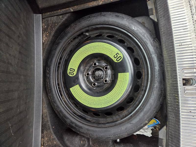 Delovi za Audi A4 2.0Tdi 2011. god.