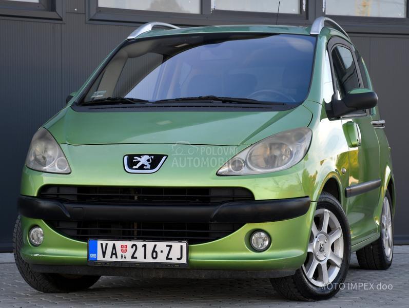 Peugeot 1007 1.4 HDI / URBAN