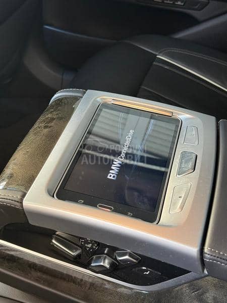 BMW 730 HEAD UP SOFT CLOSE