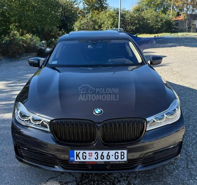 BMW 730 HEAD UP SOFT CLOSE