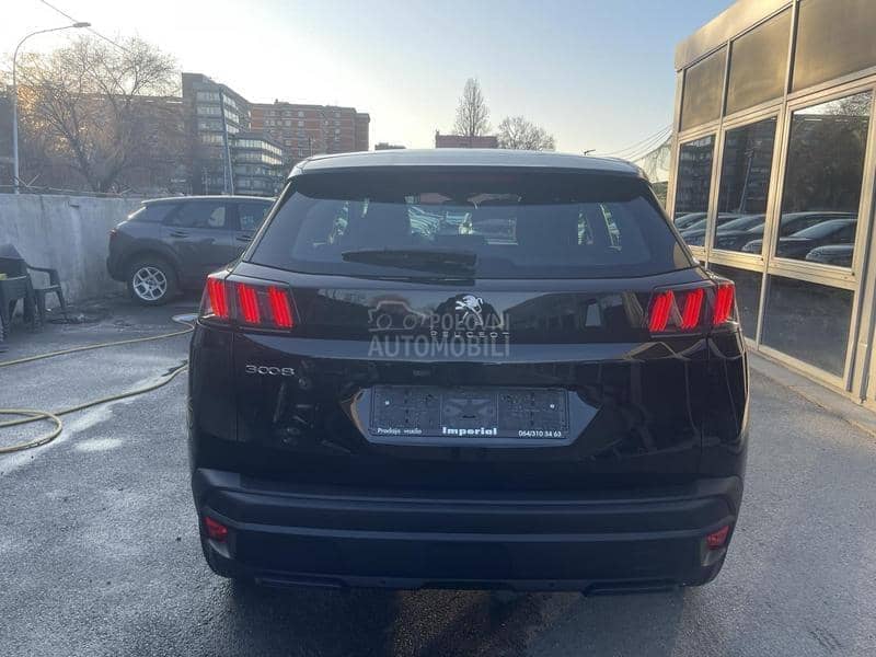 Peugeot 3008 1.2 B Autom