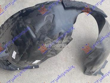 POTKRILO PLASTICNO za Audi Q3 od 2018. do 2025. god.