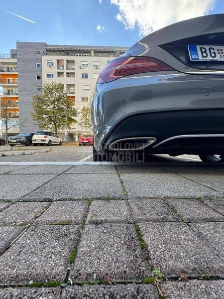Mercedes Benz CLA 180 