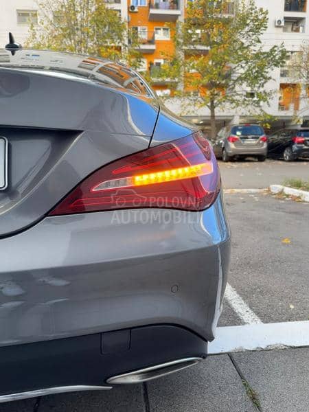 Mercedes Benz CLA 180 