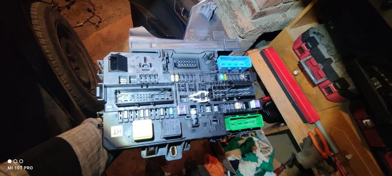 zadnja kutija osiguraca 1.4